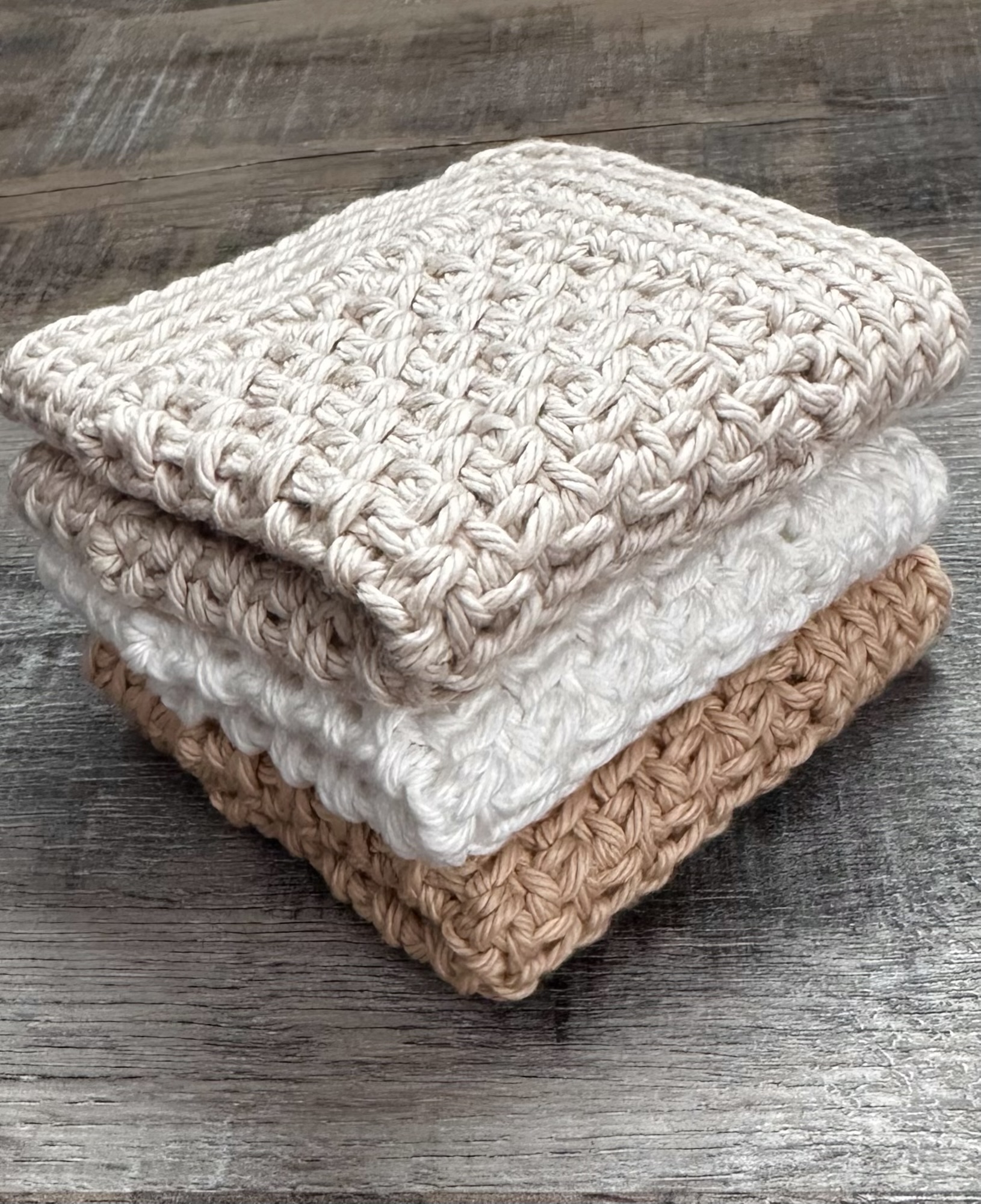 Christmas Gift Idea – Crochet Spa Cloths | Creating Me